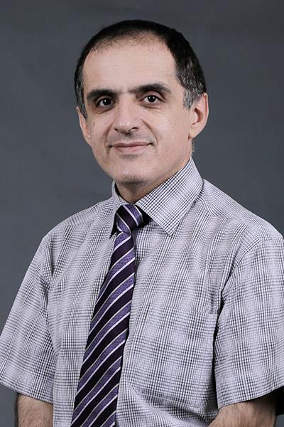  دکتر  شاهین قاسمی