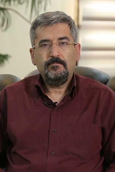  دکتر علیرضا آذرگون