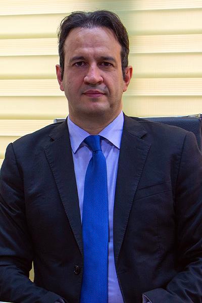  دکتر شهریار عزیزی