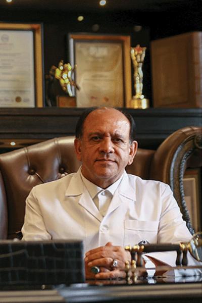  دکتر سیدغلامرضا فنائی