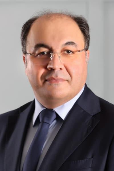  دکتر داور الطافی