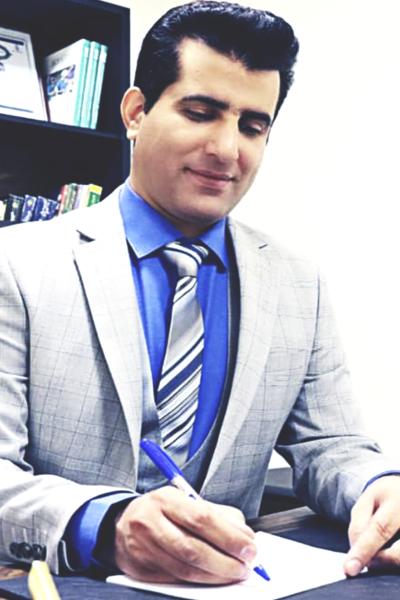 دکتر مجتبی احمدی زیویاری